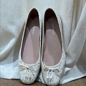 Cole Haan Women's Speckled Cream Flats